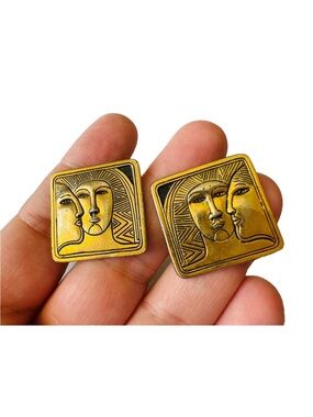 Vintage Laurel Burch Egyptain Pharaoh Gold Tone Pierced Earrings 1"